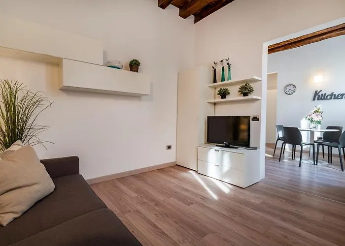 Sea To Sky Apartments By Wonderful Italy