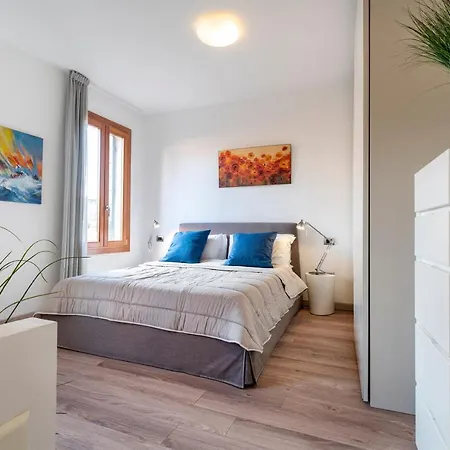 Sea To Sky Apartments By Wonderful Italy Venice Exterior photo